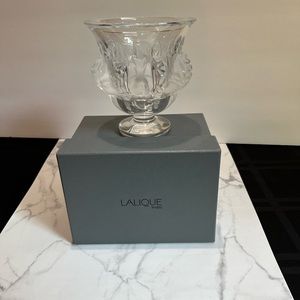 Authentic Lalique Dampierre Vase